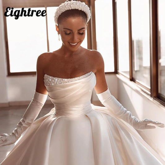 Eightree Elegant Wedding Dresses 2021 Pearls Modern Bridal Beach Boho Dress Sweep Train A-Line Satin Wedding Ball Gown Plus Size