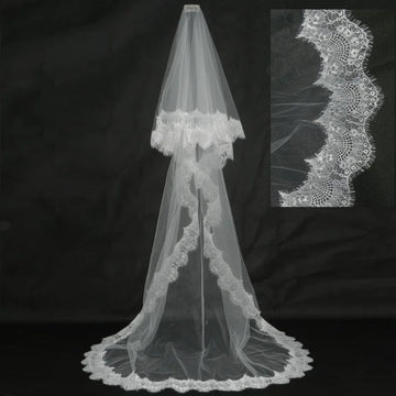 2 Layers Lace Edge Wedding Veil With Comb Soft Tulle Bridal Accessories