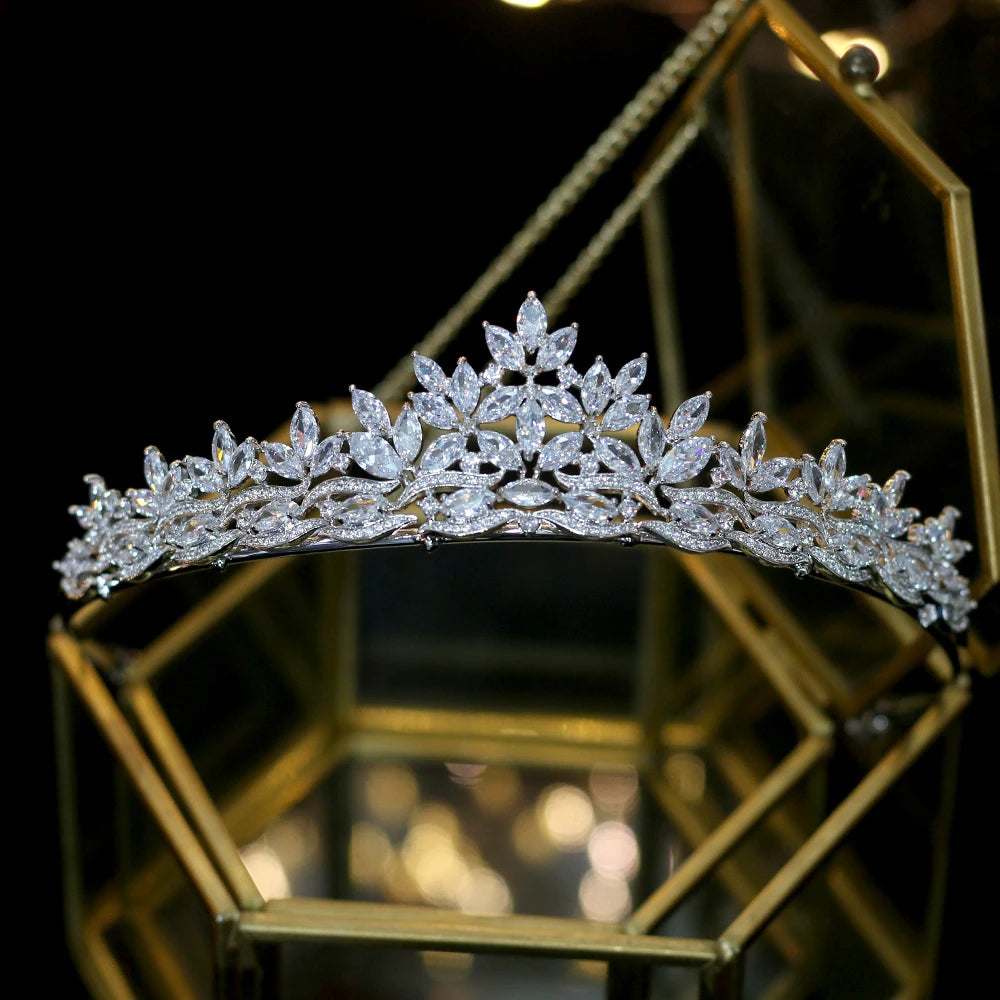 2024 New Wedding Hair Accessories Corononas Para Boda Bride Head Jewelry CZ Crown /Headdresses For Girlfriend Gift