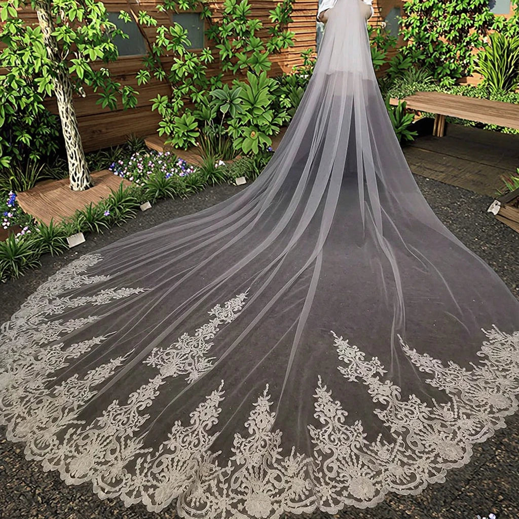 Elegant Lace Applique Edge Bridal Veil with Comb 2 Tier Cover Face Cathedral Length Long Wedding Veil