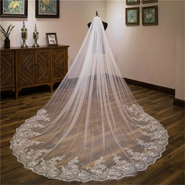 Wedding Veil Lace Edge Long Luxurious Bridal Veil Applique Sequins White/Ivory Veil With Comb Cathedral One-Layer 3M/4M/5M