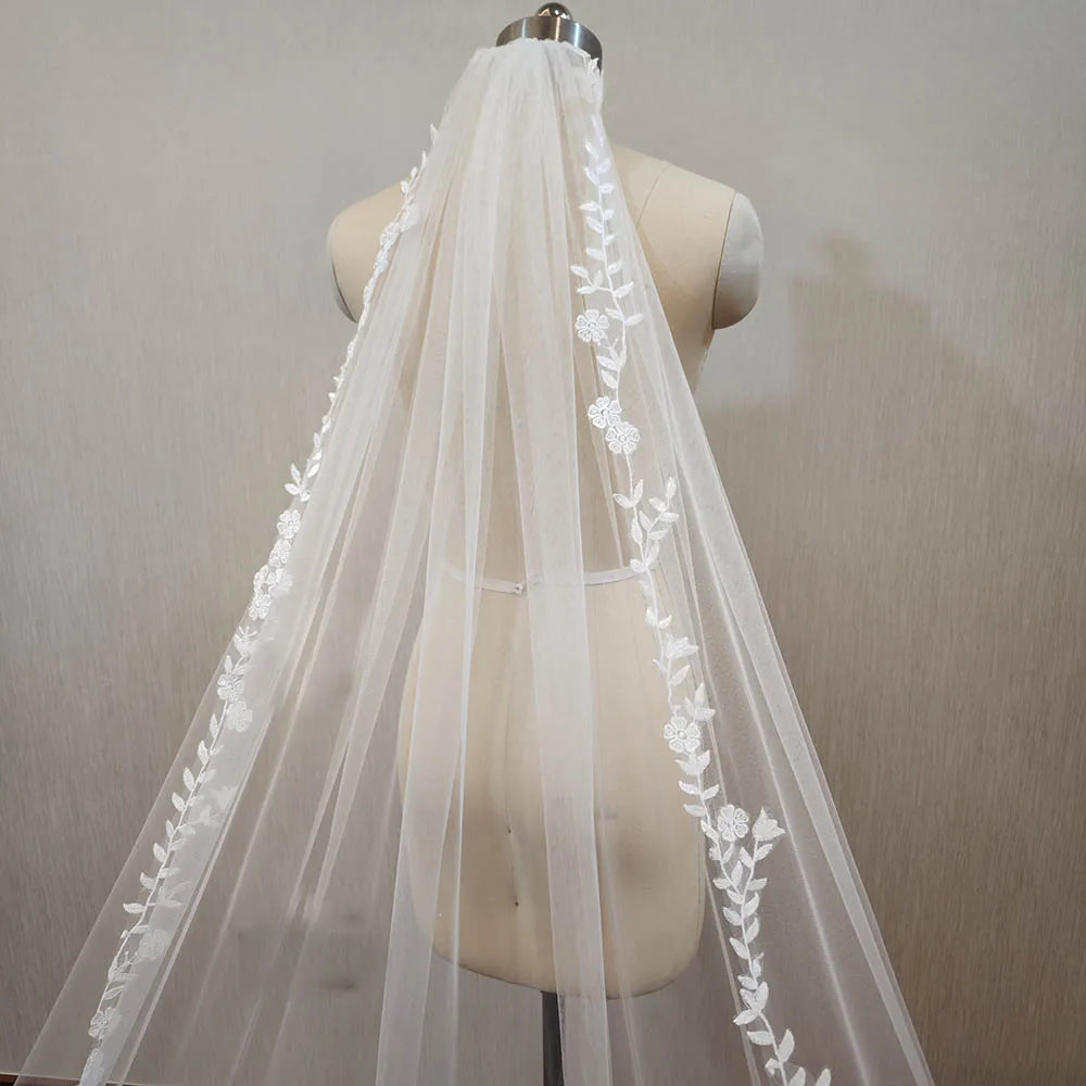 Real Photos Lace Flower Wedding Veil 3 Meters Long Floral Bridal Veil with Comb Head Veil Wedding Accessories