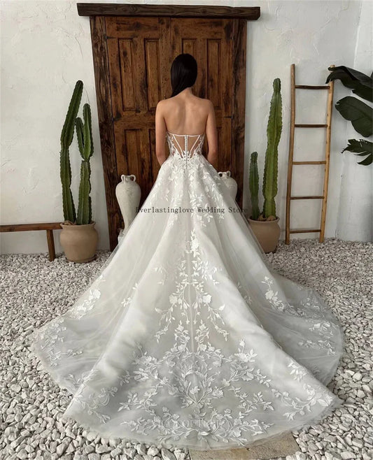 Charming Sweethart 3D Flower Lace Applique Bridal Grown A Line Wedding Dresses
