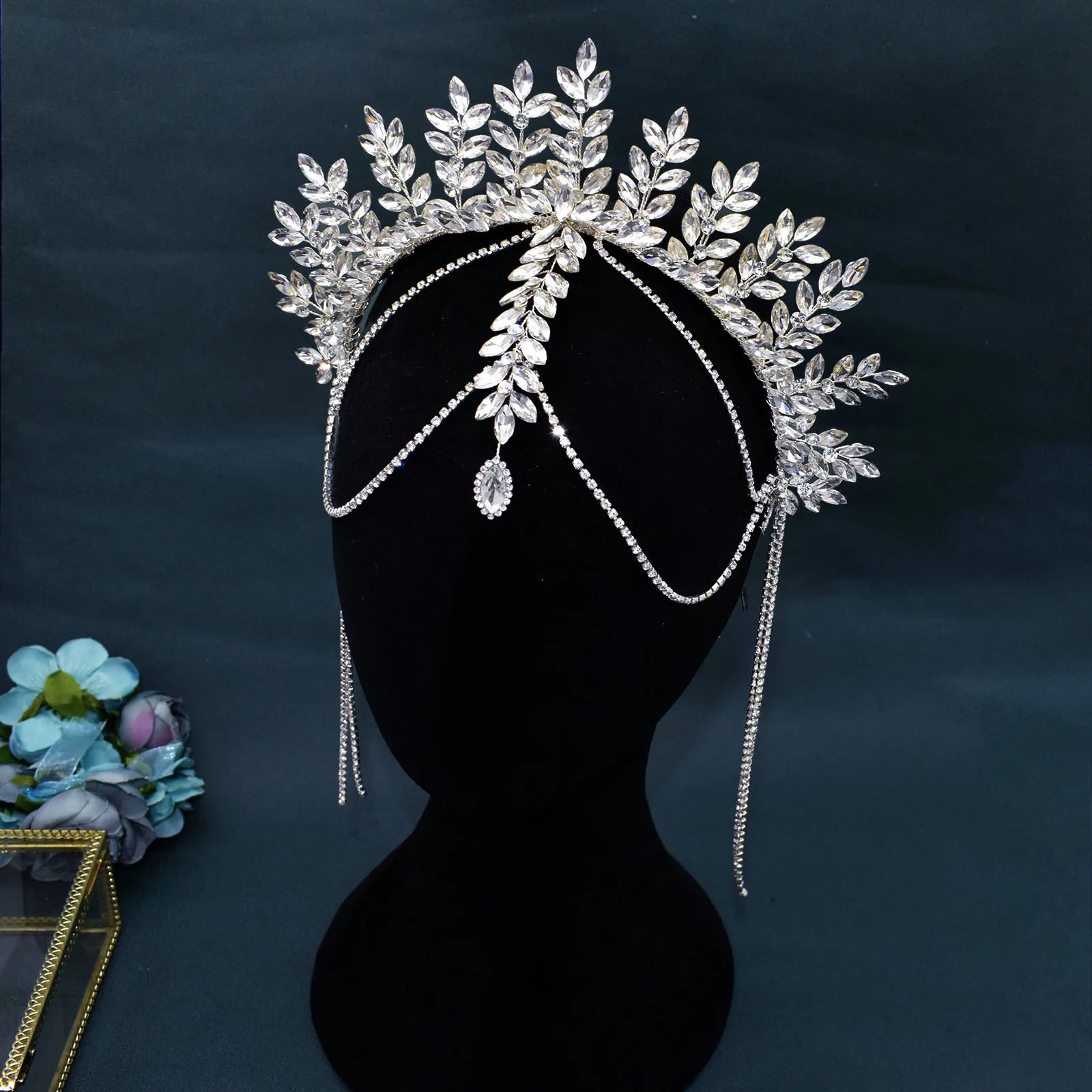 DZ131 Rhinestone Wedding Headwear Elegant Women Tiara Shiny Hair Ornaments Princess Party Headwear Bride Crown Crystal Headband