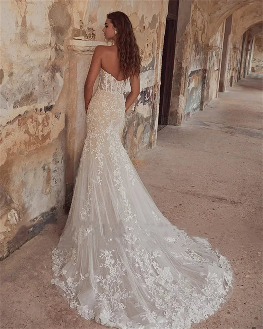 Customized SexyStrapless Mermaid Wedding Dress With Shiny Sequins Sleeveless Court Training Lace Decal Bridal GownVestidoDeNovia