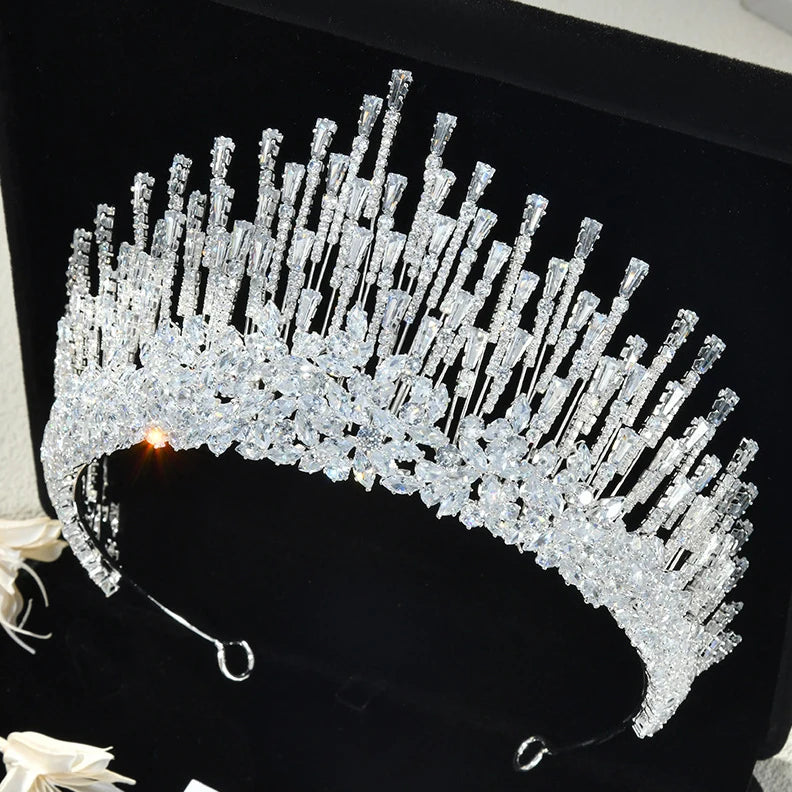 Big Large Zirconia Tiara Crown Birthday Gift Diadem Brides Party Dinner Dress Headband Wedding Accessories Bridal Hair Jewelry