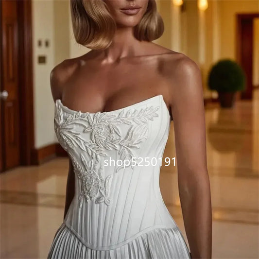 Popular Scoop Neckline Handmade Lace Applique Rulles Bridal Grown A Line Wedding Dresses Custom Made 2026 Rode De Morrie