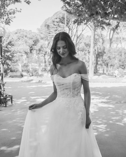 Charmi8ng Off The Shoulder Plear Sweetaht Laace Applque Bridal Grown A Line Wedding Dresses Custom Made 2026 Rode De Morrie