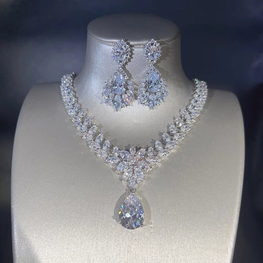 Imitation Moissanite Diamond Jewelry Set Explosion Flash Hot New Luxury Pendant Necklace Female Earrings Set