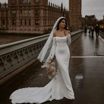 Elegant Off Shoulder Long Sleeve Mermaid Wedding Dress Strapless Long Train Bridal Wedding Gowns Sexy White Wedding Dresses 2023