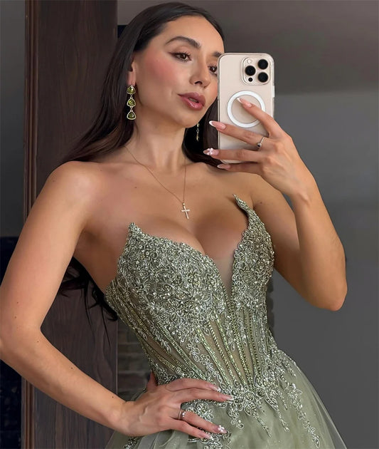 Cathy Light Green Embroidered V Neck Prom Dress Side High Split Tulle vestidos de noiva Customize A-line Floor-length Graduation