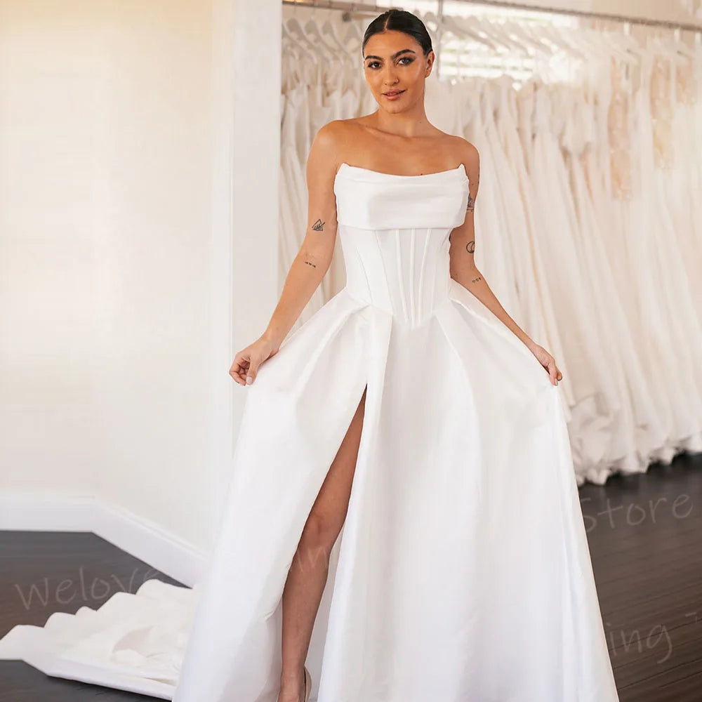Simple A Line Women's Wedding Dresses Strapless Sleeveless Vestidos De Novia Customized Bride Gowns Backless Slit Abito Da Sposa