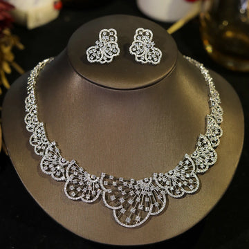 Graceful 2Pcs White CZ Zircon Necklace Set Brides High Quality Fine Jewelry Women  Wedding Engagement Accessory