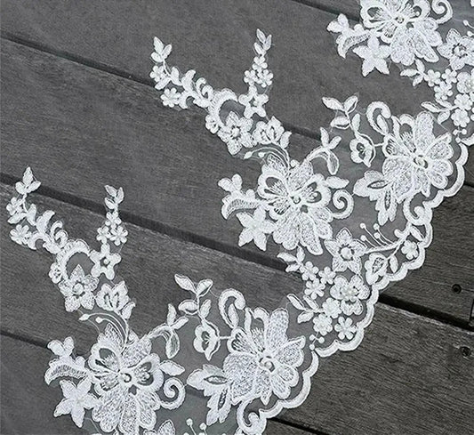 Luxury ivory long lace bridal veil with comb 3.5m 1-layer cathedral wedding veil wedding accessories