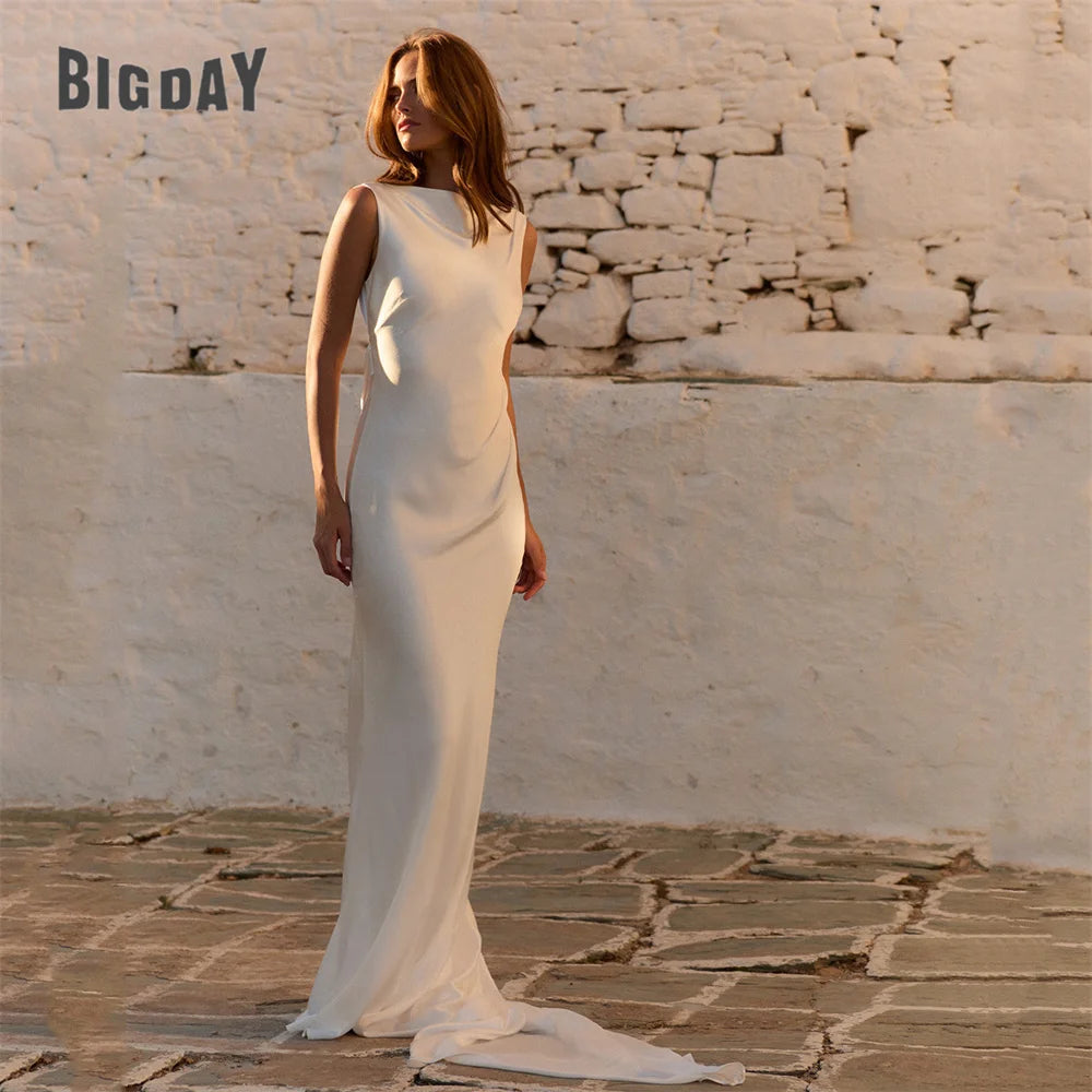 Modern Mermaid Wedding Dresses Women 2025 Boat Neck Sleeveless Open Back Sweep Train Bridal Gown Vestido De Noiva Customized