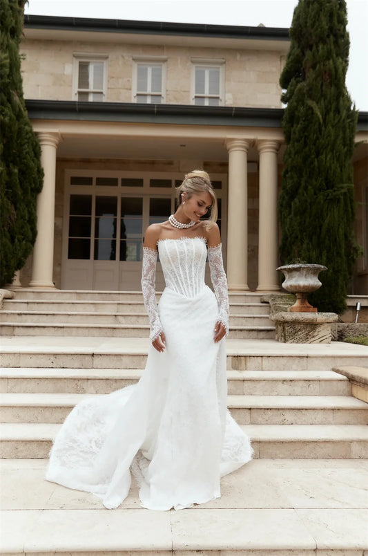 Romance  Scoop Neckline Full Lace  V-shaped Waistline Mermaid Wedding Dresses With Detachable Train Side Slit 2026 Rode De Morri