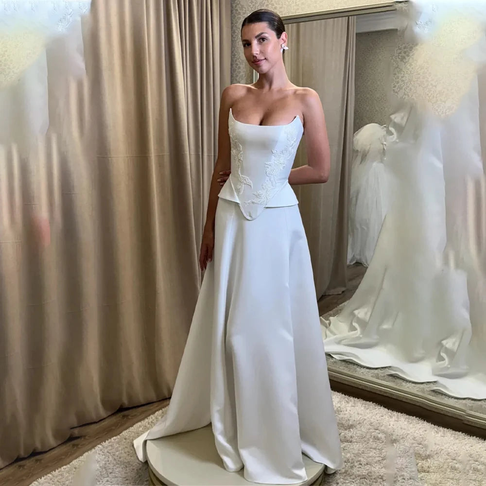 Popular Scoop Neckline Lace Applique Scoop Neckline  Bridal Grown A Line Wedding Dresses Uniuq Waistling 2026 Rode De Morrie