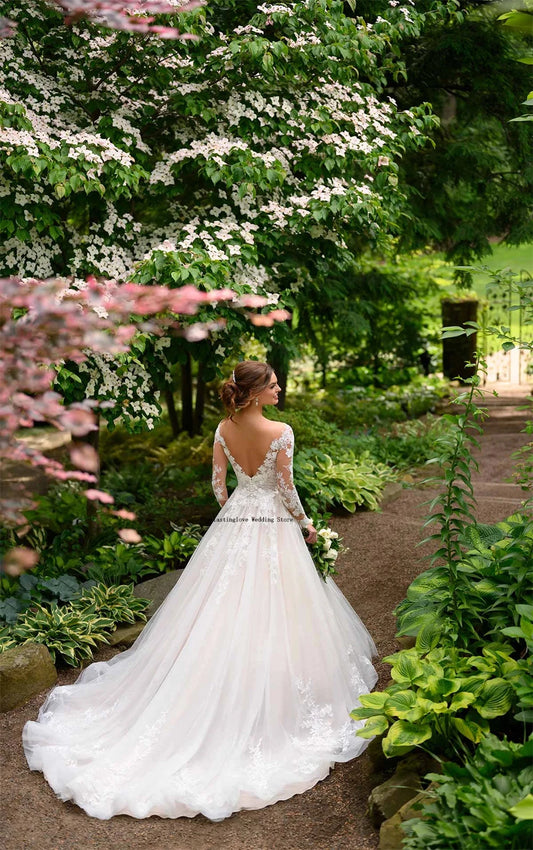 Vintage Long Sleeves V-neck Lace Applique A Line Wedding Dresses Sweep Train Custom Made 2025 Vestido De Noival