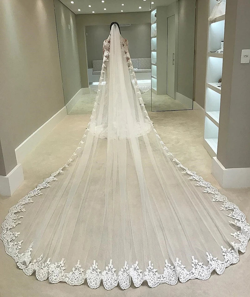 White 4 Meters Long Full Edge Lace Wedding Veil One Layer Tulle Bridal Veil with Comb Wedding Accessories Veu Velo Noiva