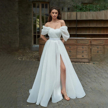 Charming Off The Shoulder Pleat Organza A Line Bridal Grown Wedding Dresses Side Slit Custom Made 2026 Vestido De Noival