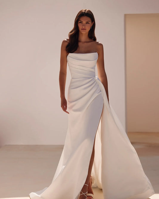 Elegant Strapless Satin Wedding Dress with Side Slit – Minimalist Bridal Gown | Maison Bridal