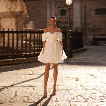 Attractive Corset Short Wedding Dresses A Line Off Shoulder 3D Flowers Customized Tiered Lace Up Back Vestido De Casamento